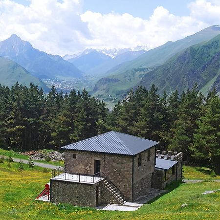 Crystal Kazbegi Hotel Екстериор снимка