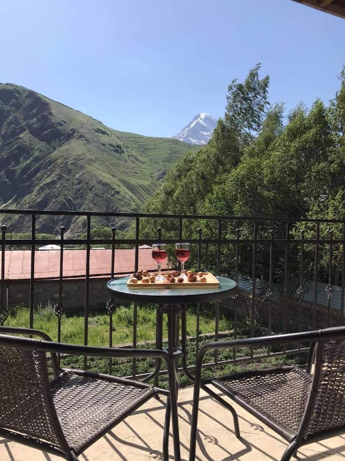 Crystal Kazbegi Hotel Екстериор снимка