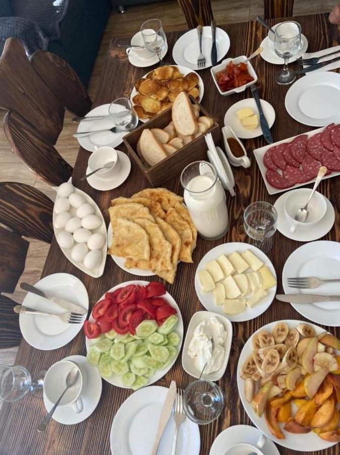 Crystal Kazbegi Hotel Екстериор снимка