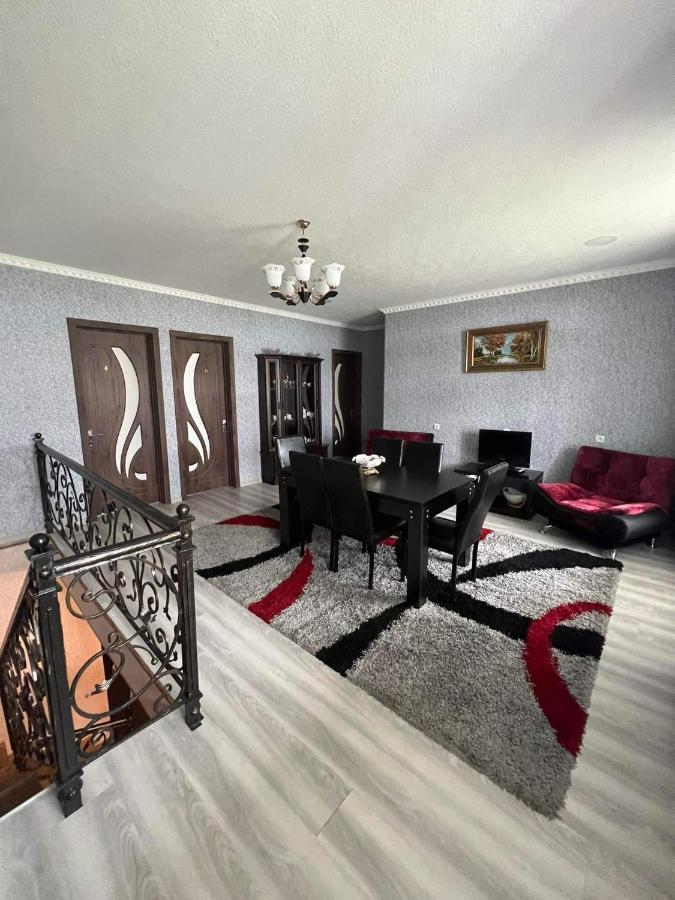 Crystal Kazbegi Hotel Екстериор снимка